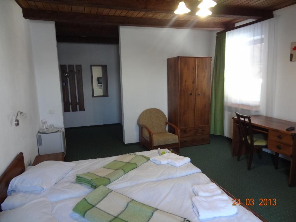 Hotel Alpenhof Pansion Sławsko Pokój zdjęcie