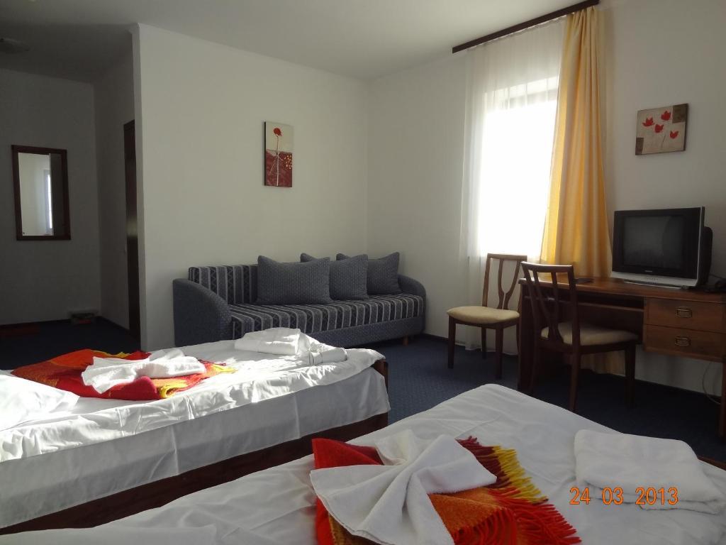 Hotel Alpenhof Pansion Sławsko Pokój zdjęcie