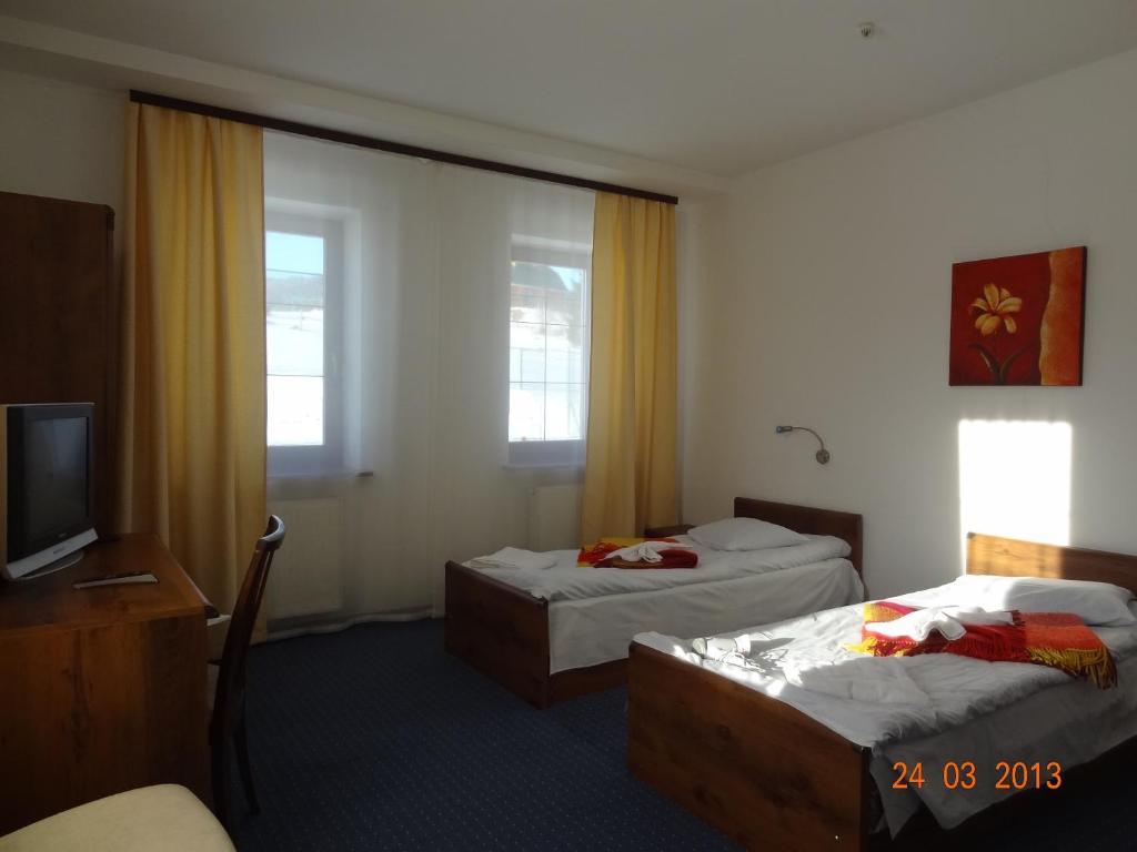 Hotel Alpenhof Pansion Sławsko Pokój zdjęcie