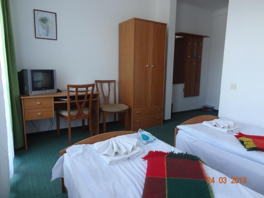 Hotel Alpenhof Pansion Sławsko Pokój zdjęcie
