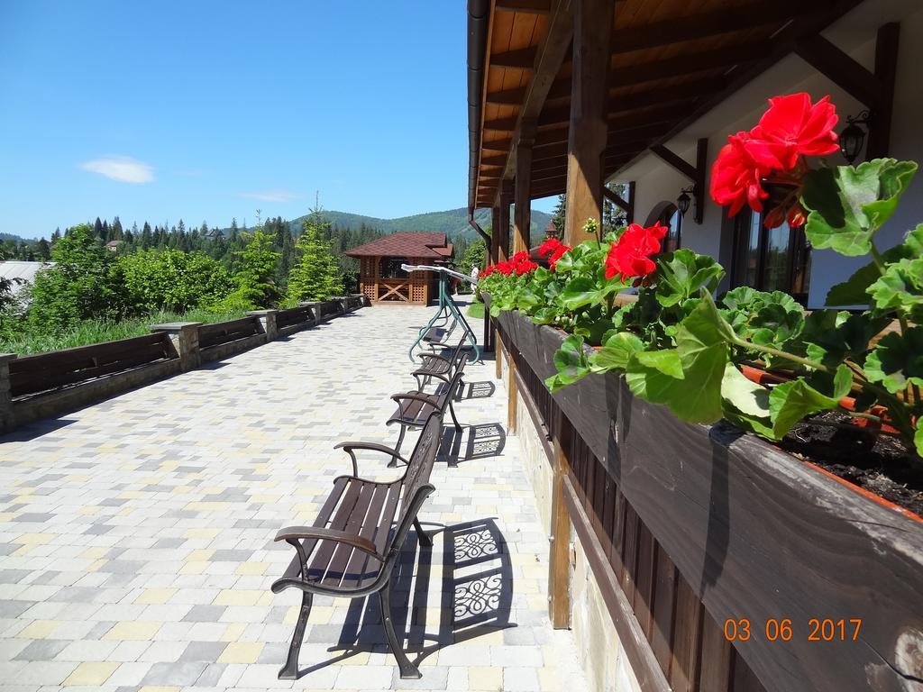 Hotel Alpenhof Pansion Sławsko Zewnętrze zdjęcie