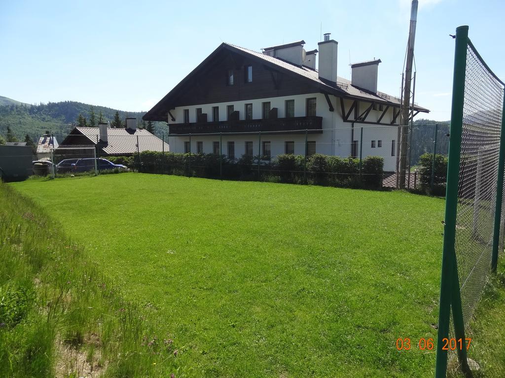 Hotel Alpenhof Pansion Sławsko Zewnętrze zdjęcie